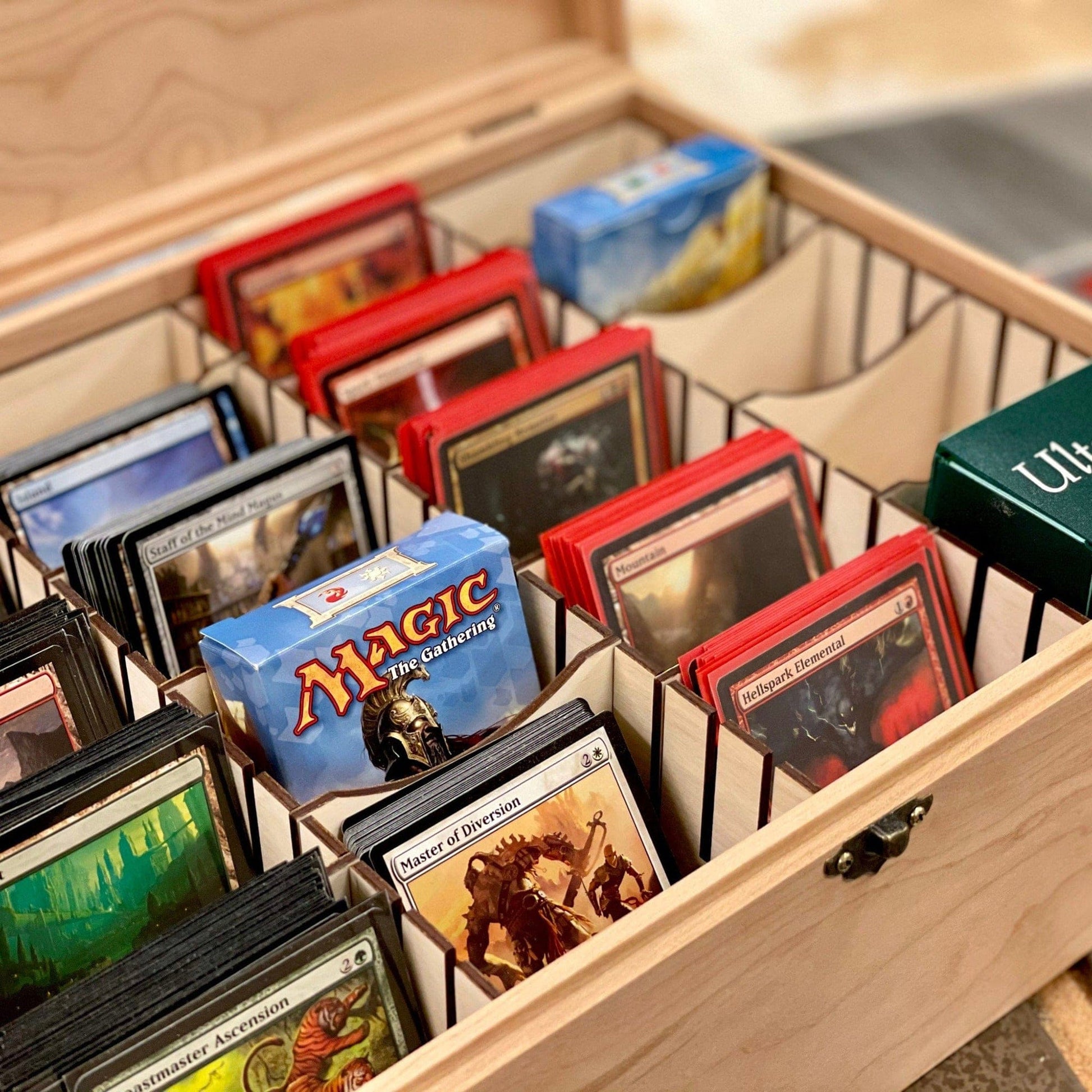 https://www.thedesigncraftstudio.com/cdn/shop/products/the-designcraft-studio-unfinished-wooden-deck-box-with-adjustable-dividers-to-protect-and-organize-your-favorite-cards-35146047914145.jpg?v=1661862076&width=1946
